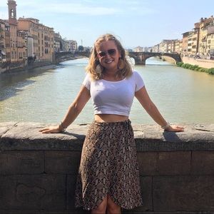 Meet your Posher, Irina